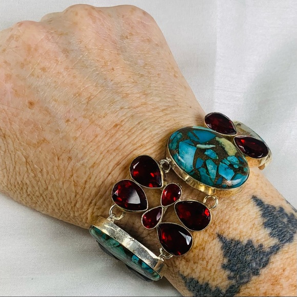 Red faceted gem & turquoise bracelet - Picture 8 of 10